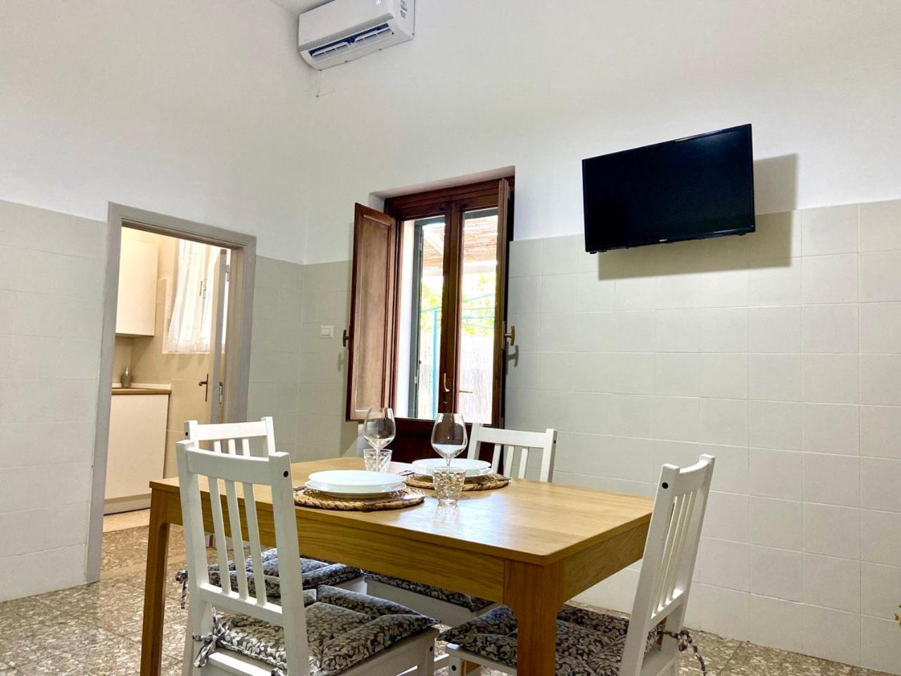 Ferienwohnung La Casa Di Nina Surano Exterior foto